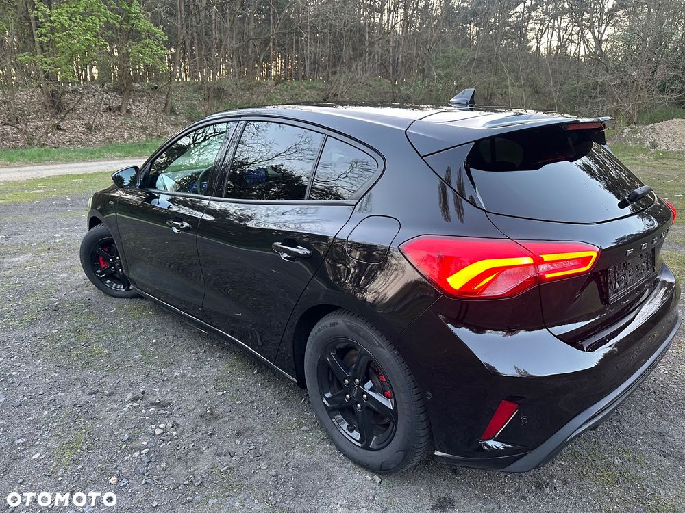 Ford Focus 2.0 TDCi ST-Line Black ASS - 11