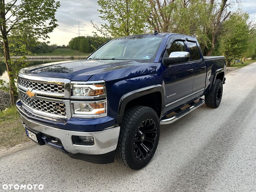 Chevrolet Silverado - 25
