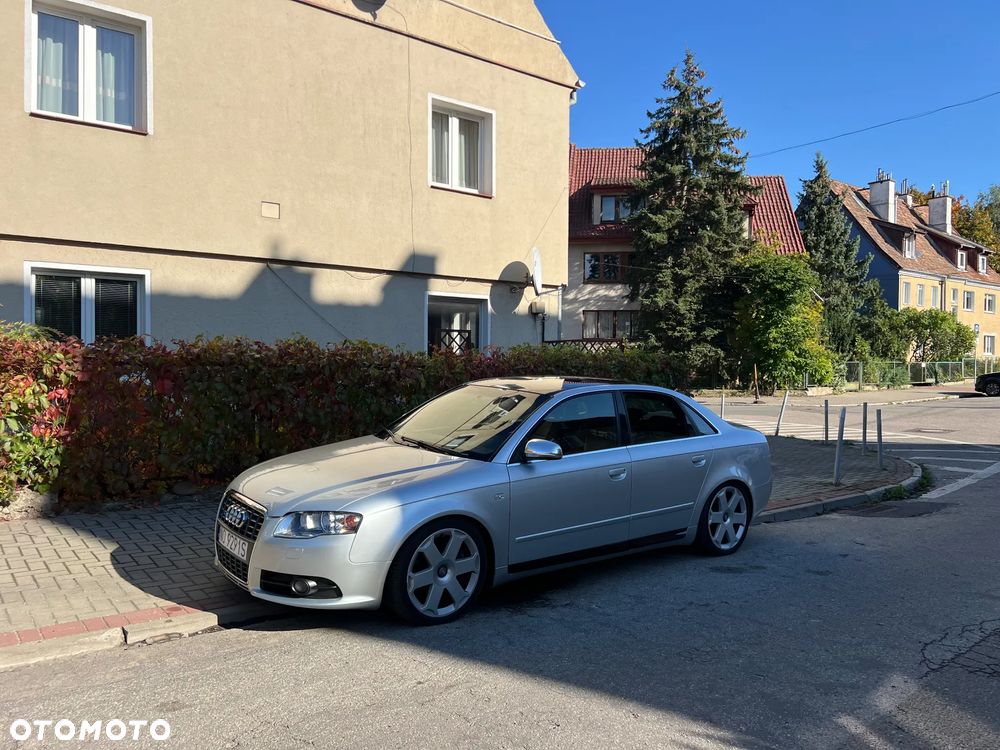 Audi S4 Limousine 4.2 Quattro Tiptr - 27