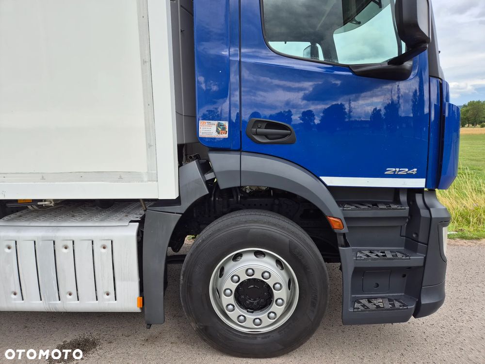 Mercedes-Benz Antos 1824 CARRIER VECTOR 1850 DRZWI + winda i 2x drzwi boczne / 8.35m / z Holandii / Axor man Tgm T1000-R THERMO King Supra 1850 1150 - 13