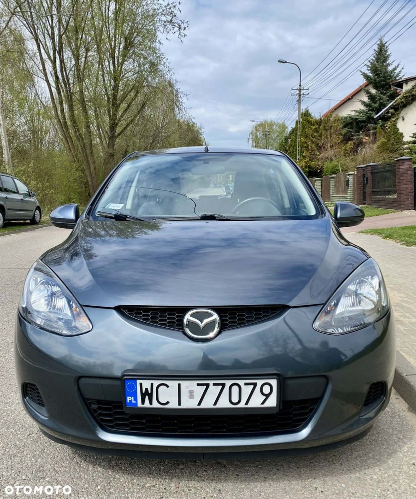 Mazda 2 - 5