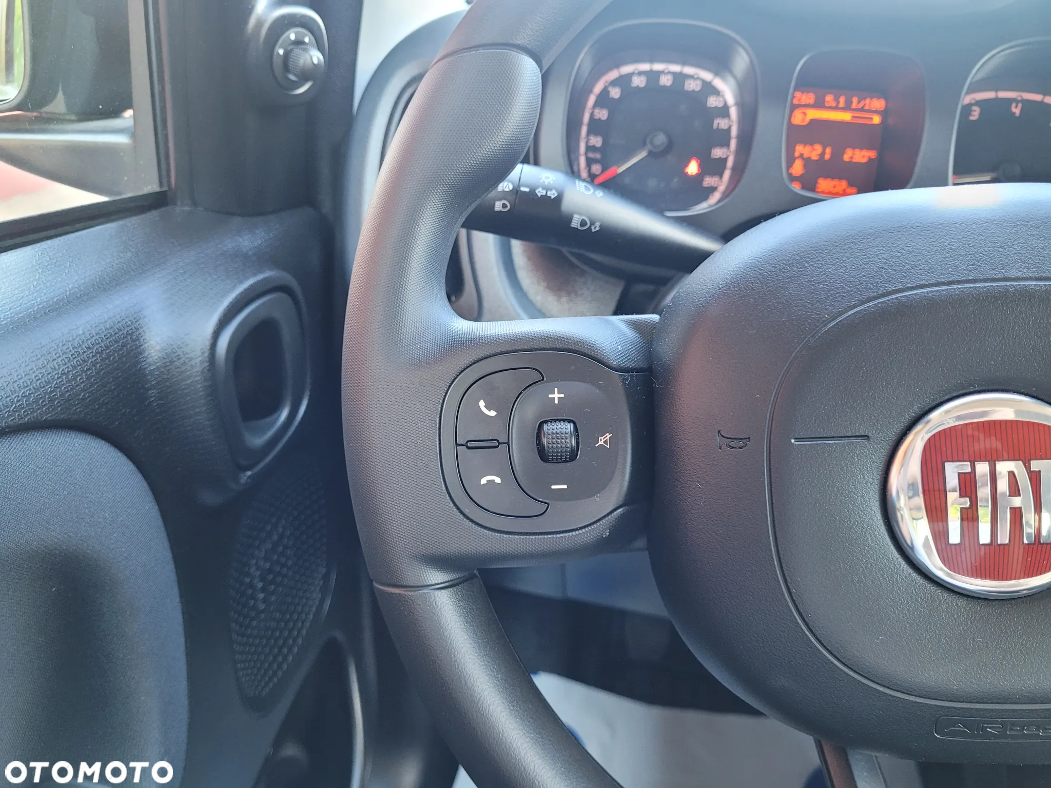 Fiat Panda 1.0 Hybrid Cross - 21