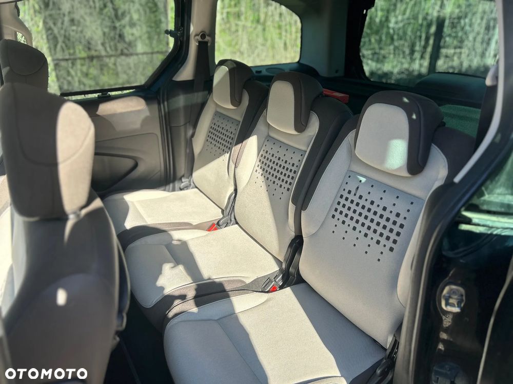 Citroën Berlingo VTi 120 Multispace - 11