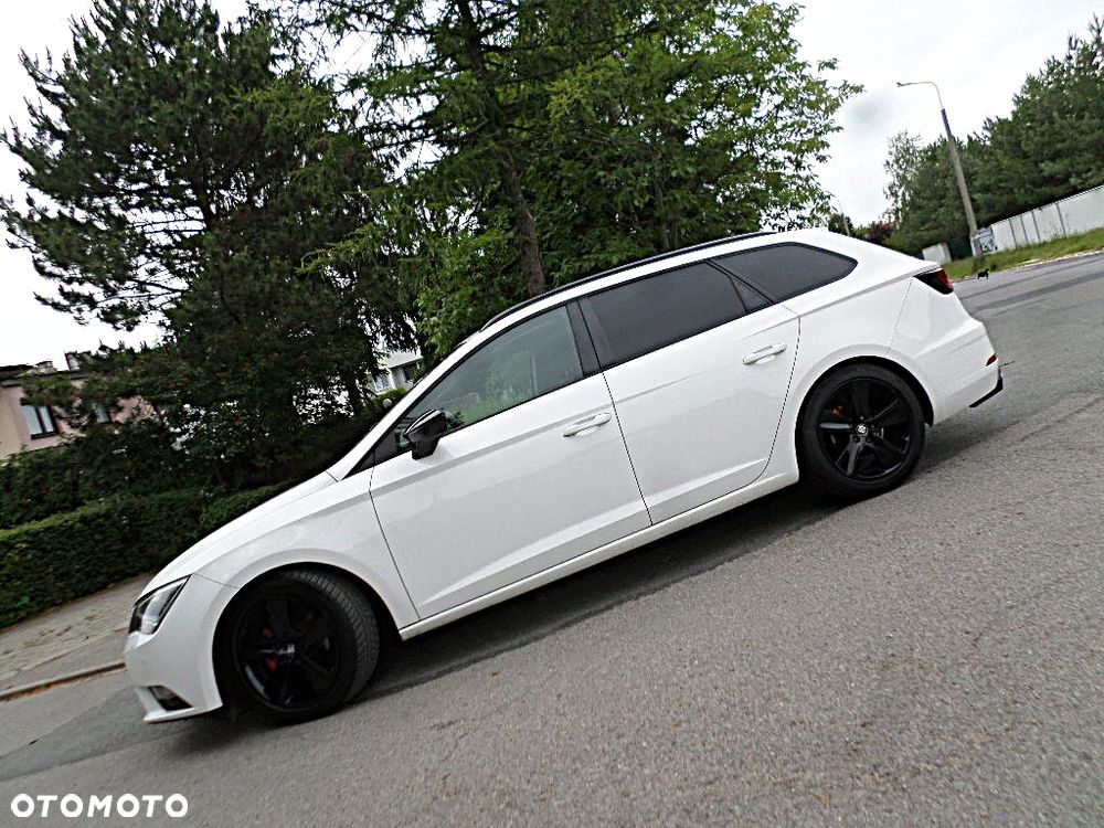 Seat Leon 2.0 TDI DPF Style - 10