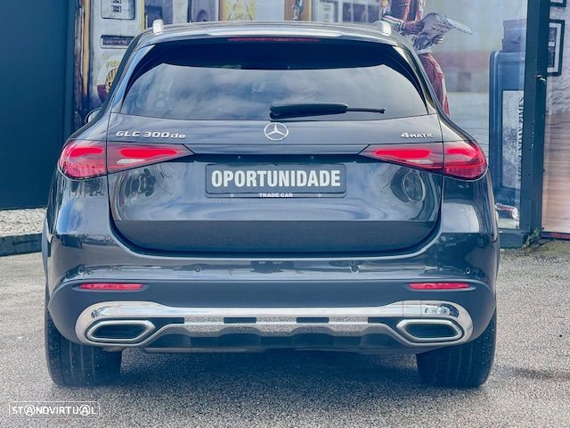 Mercedes-Benz GLC 300 de 4Matic - 22