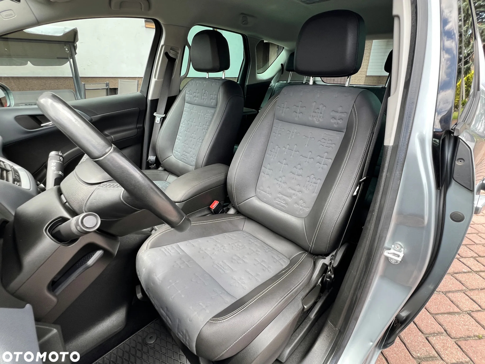 Opel Meriva 1.4 T Cosmo - 16