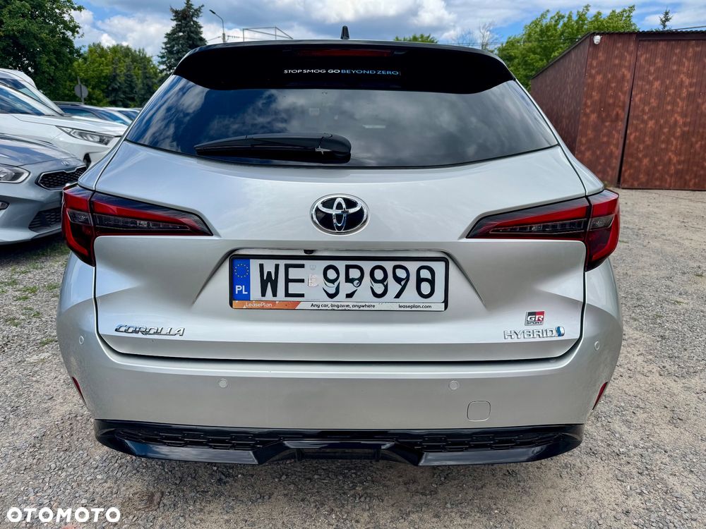 Toyota Corolla 1.8 Hybrid GR Sport - 11