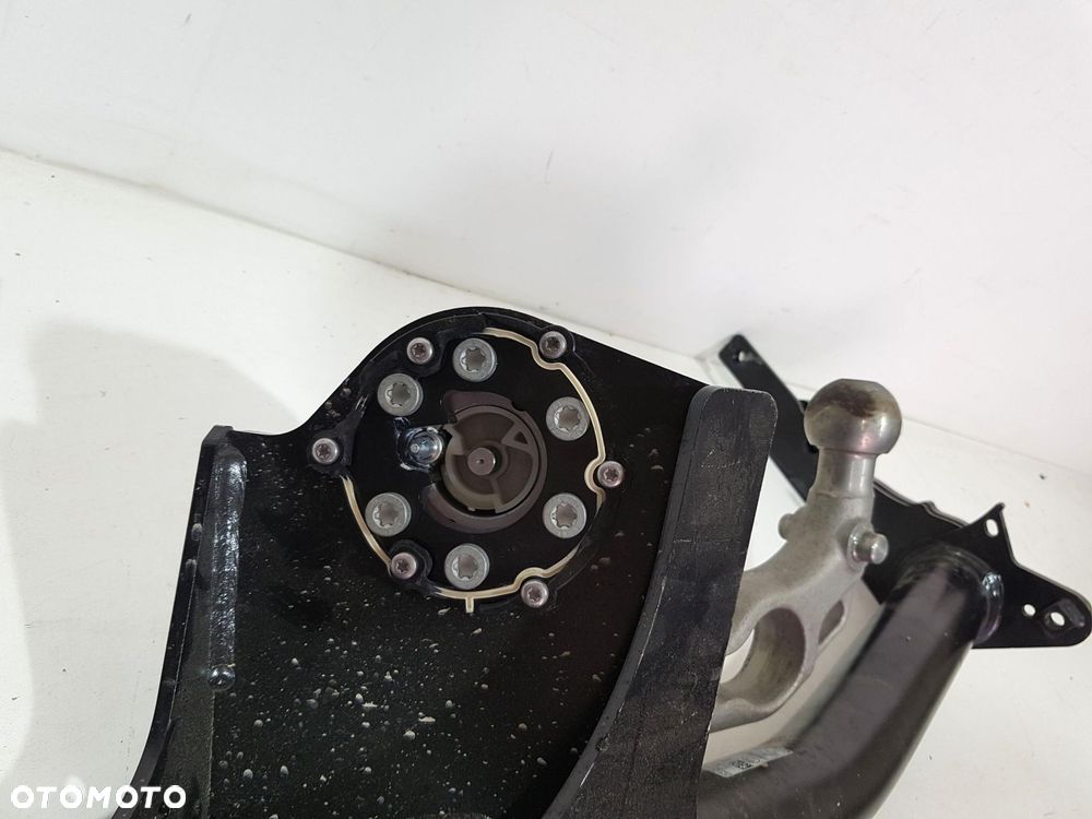 VOLVO EX30 HAK HOLOWNICZY SKŁADANY ELEKTRYCZNY 8893083386 ORYGINAŁ - 7