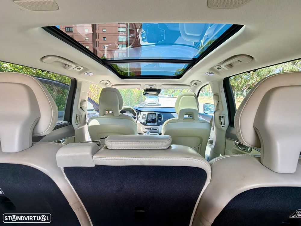 Volvo XC 90 - 25