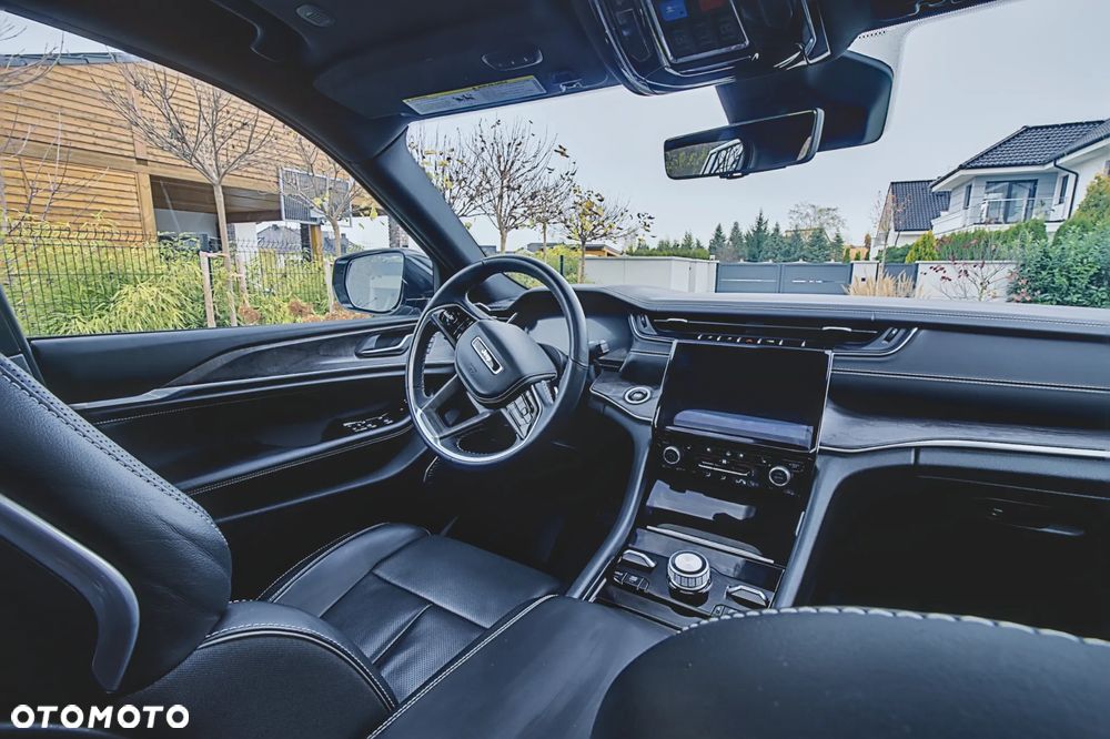 Jeep Grand Cherokee 5.7 V8 Overland - 10