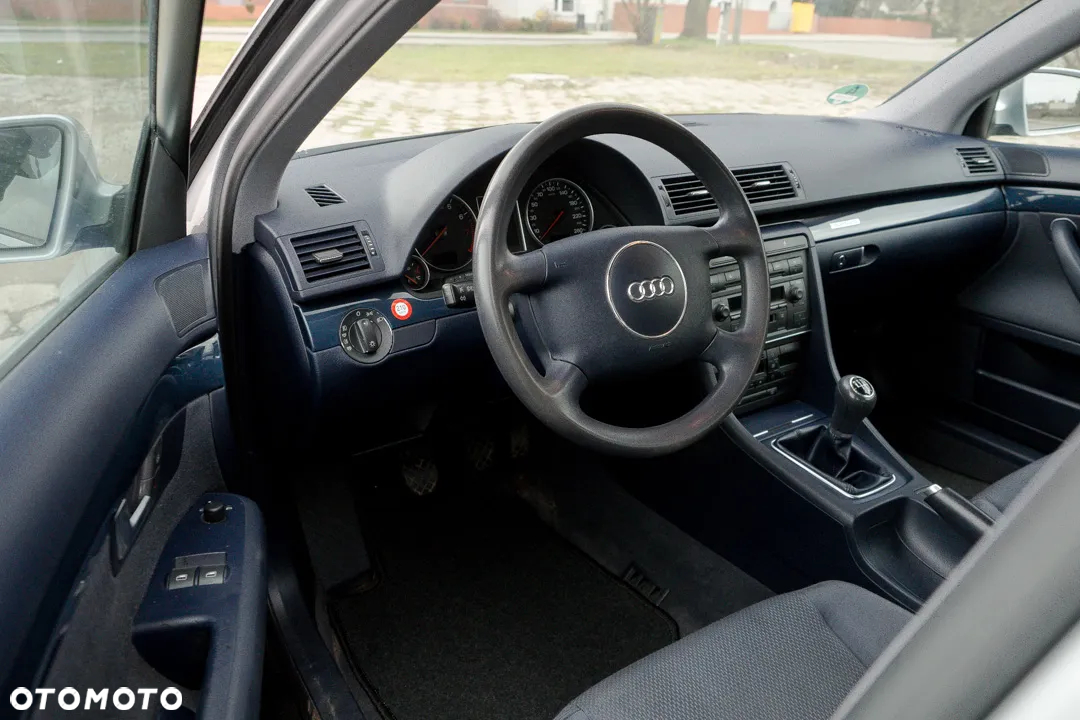 Audi A4 Avant 1.8T Quattro - 11
