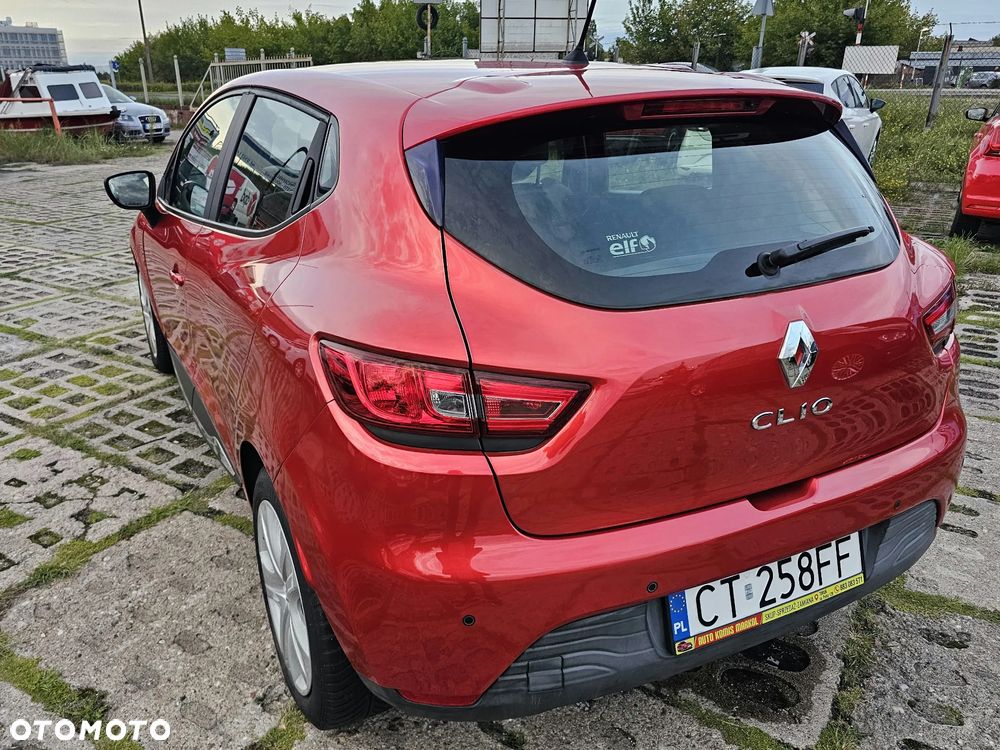 Renault Clio - 7