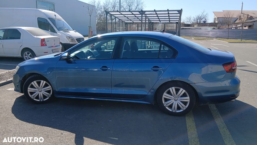 Volkswagen Jetta 2017 photo 4