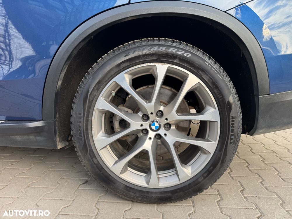 BMW X5 xDrive40i xLine - 29