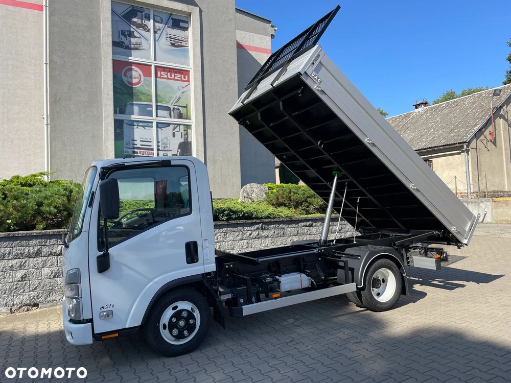 Isuzu M21 Th - 7