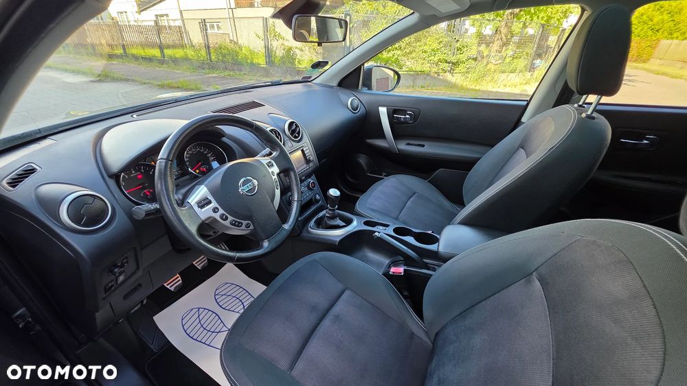 Nissan Qashqai 2.0 Lounge - 19