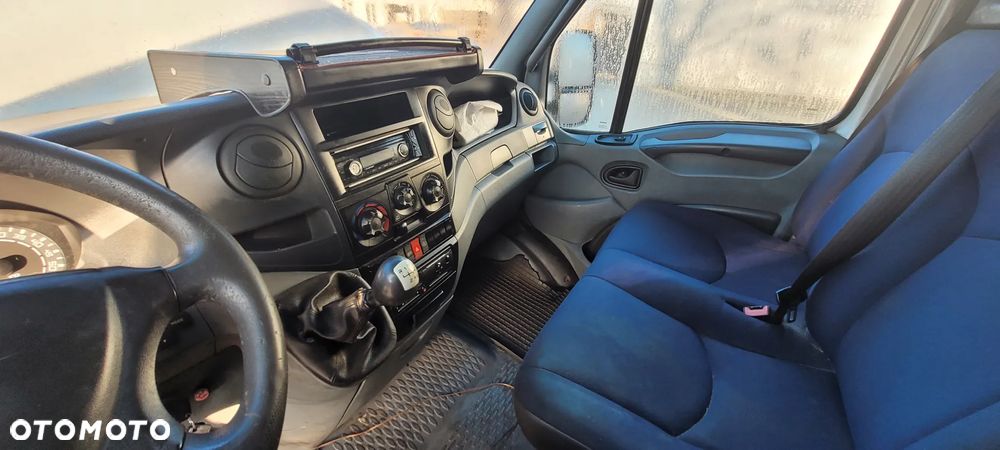 Iveco DAILY 65C15 - 10