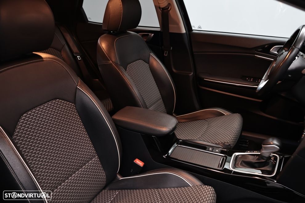 Kia XCeed 1.6 GDi PHEV Drive - 20