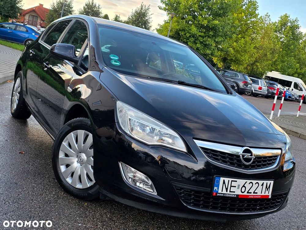 Opel Astra 1.4 Essentia - 11