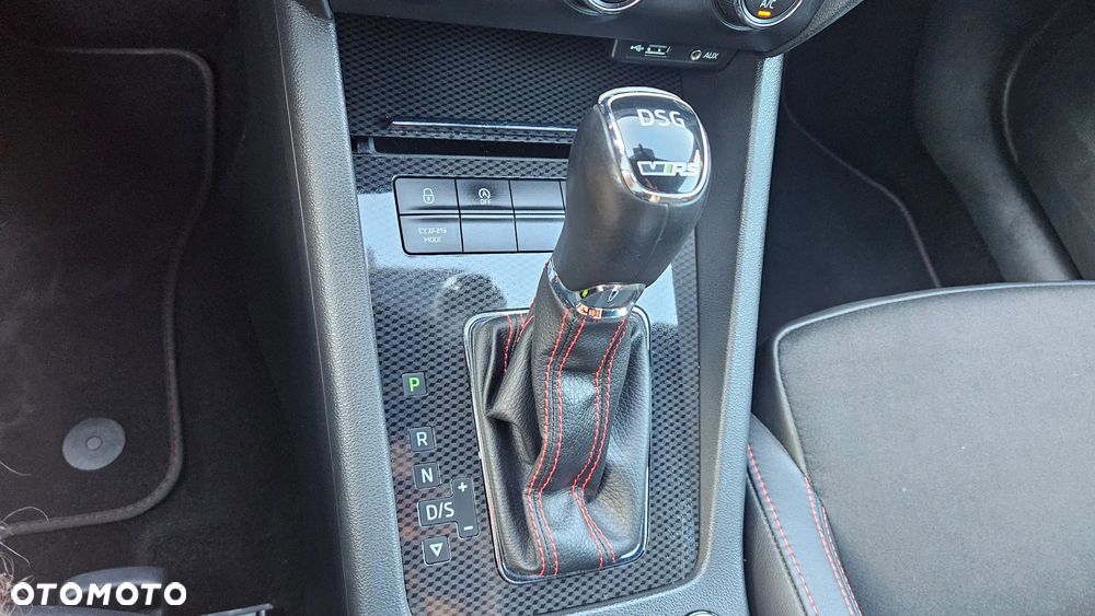 Skoda Octavia 2.0 TDI DSG RS - 14