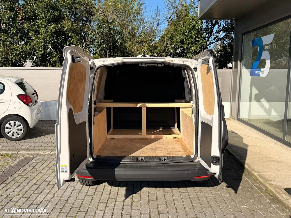 VW CADDY 2.0 TDI CARGO - 17