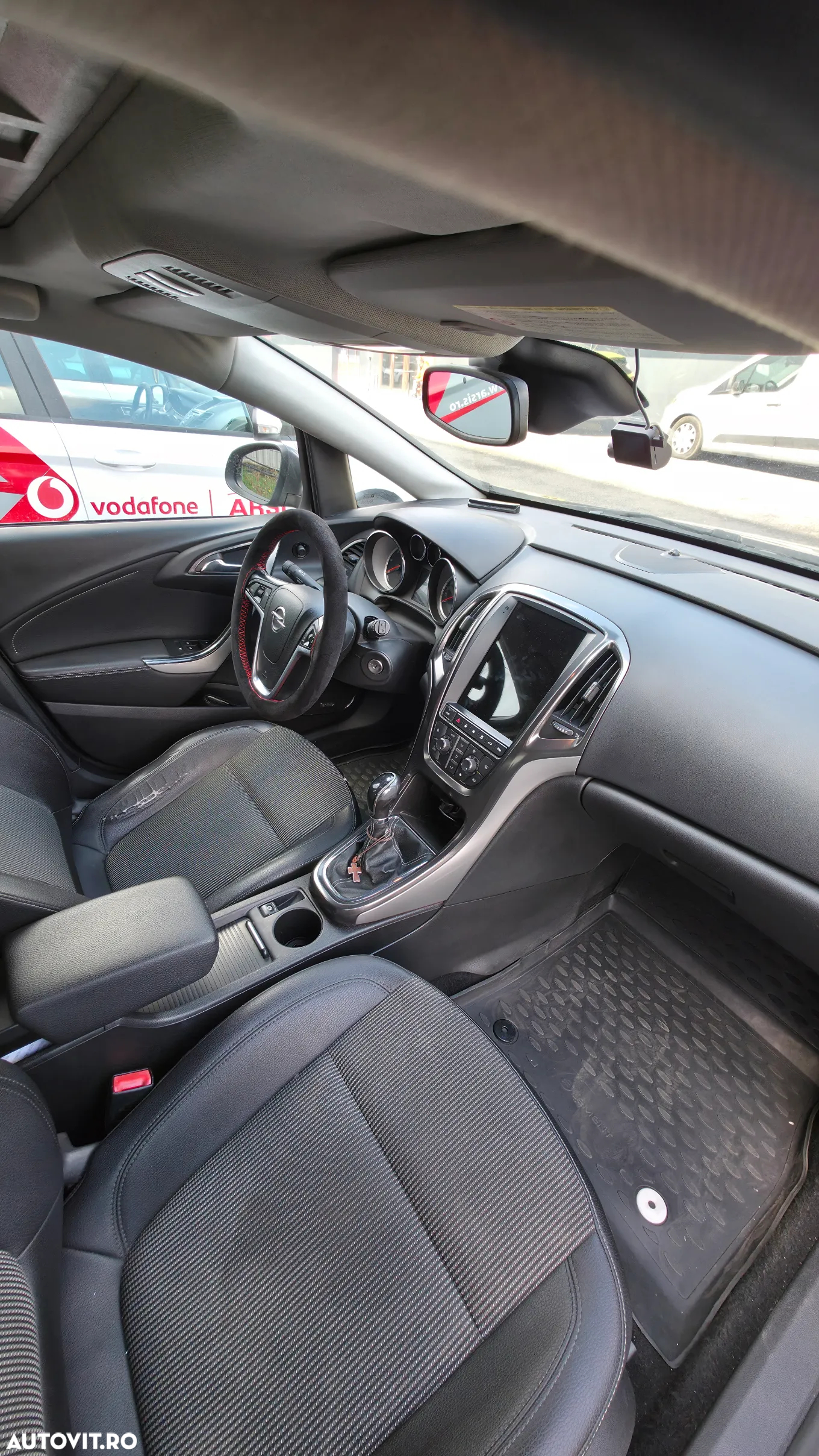 Opel Astra 2.0 CDTI Cosmo - 9