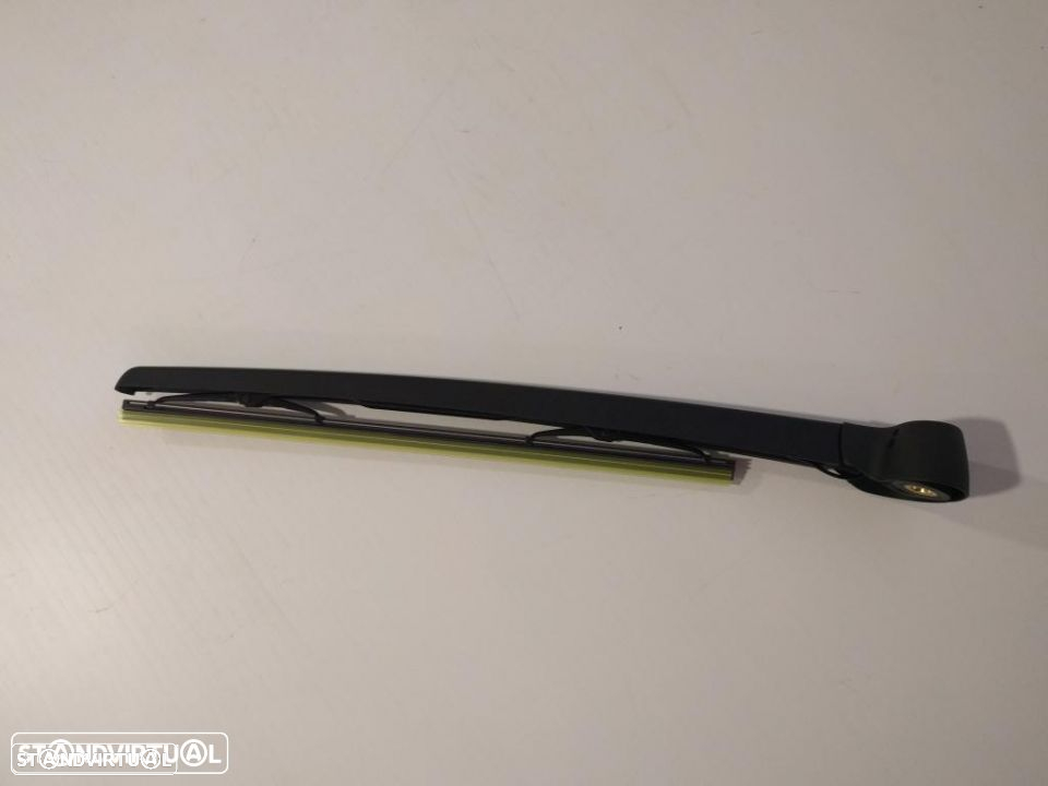 Haste/ escova tras limpa vidros audi a4 B6 B7 2001 a 2008(nova)  (nova) - 2