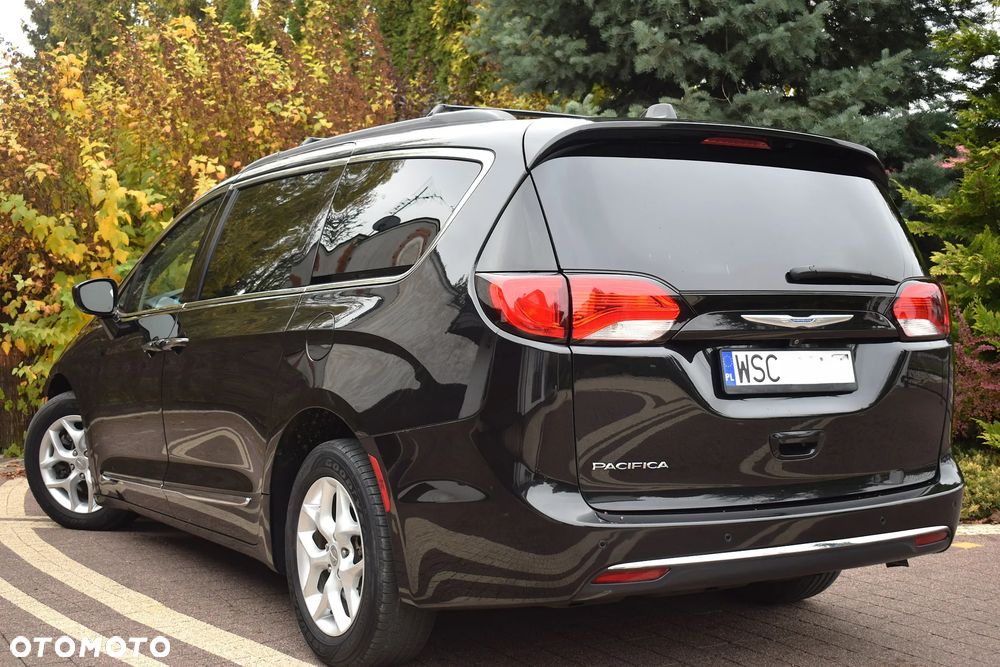 Chrysler Pacifica 2018 photo 4