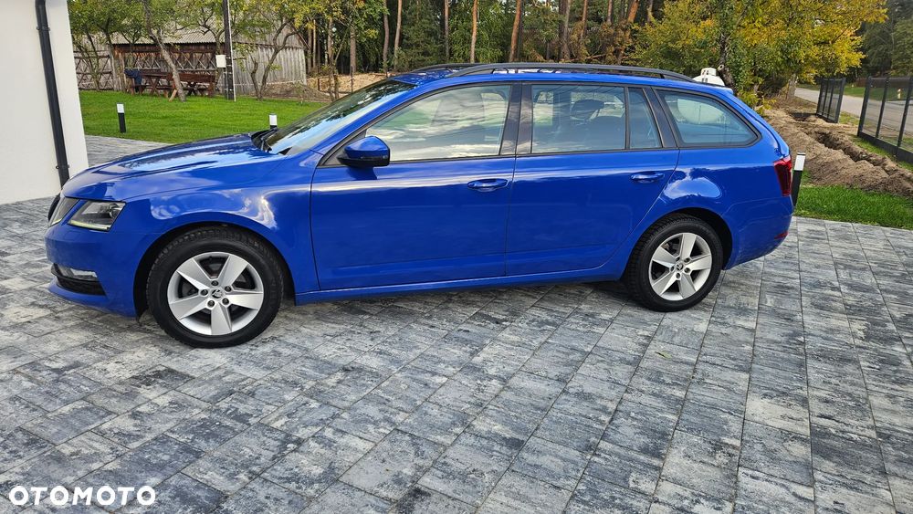 Skoda Octavia 1.6 TDI Ambition DSG - 19