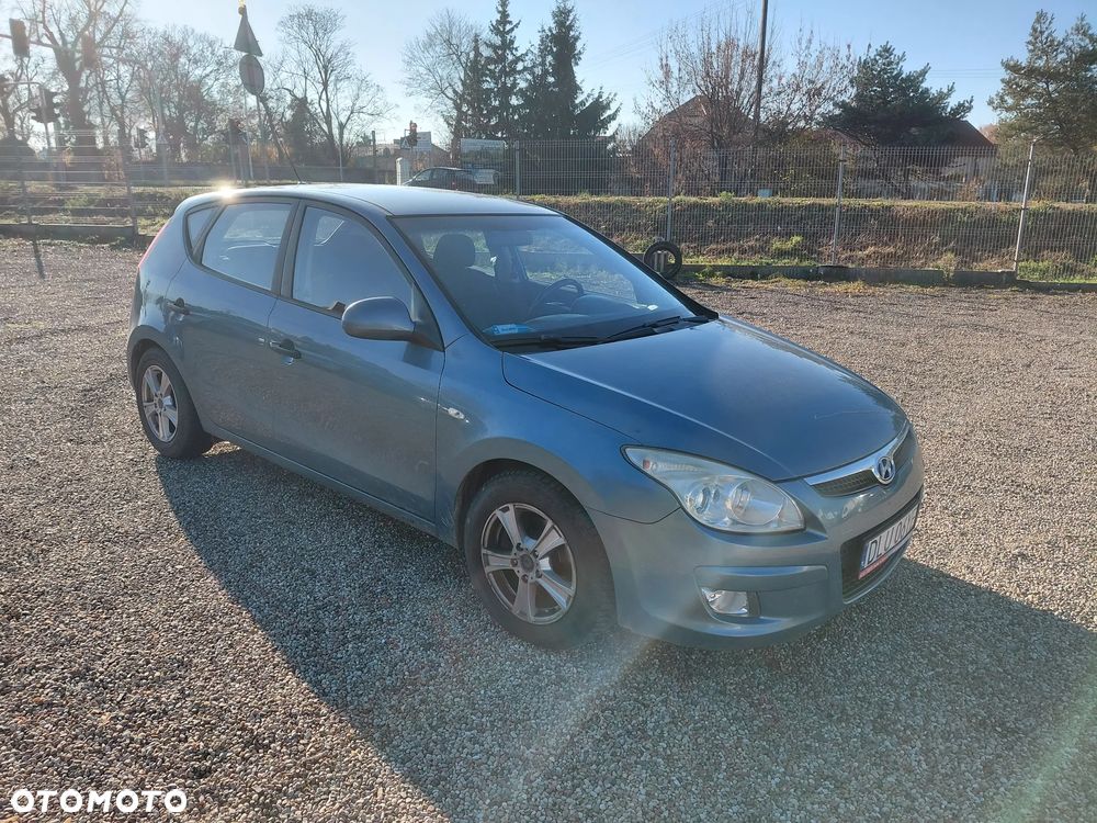 Hyundai i30 1.6 CRDi Classic - 3