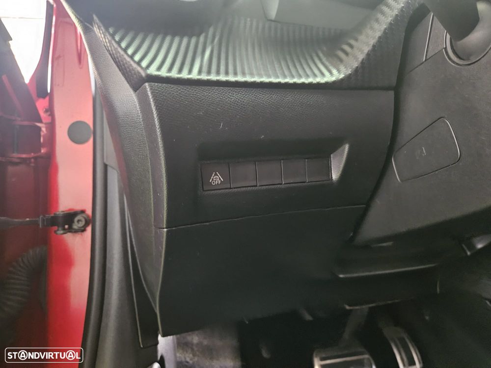Peugeot e-208 50 kWh GT Pack - 16