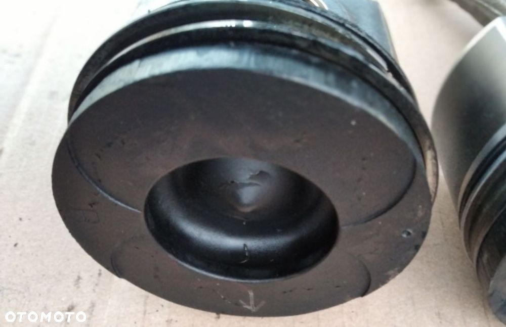 Subaru Outback Legacy IV 2.0 D tłok korbowód EE20 BB67 - 2