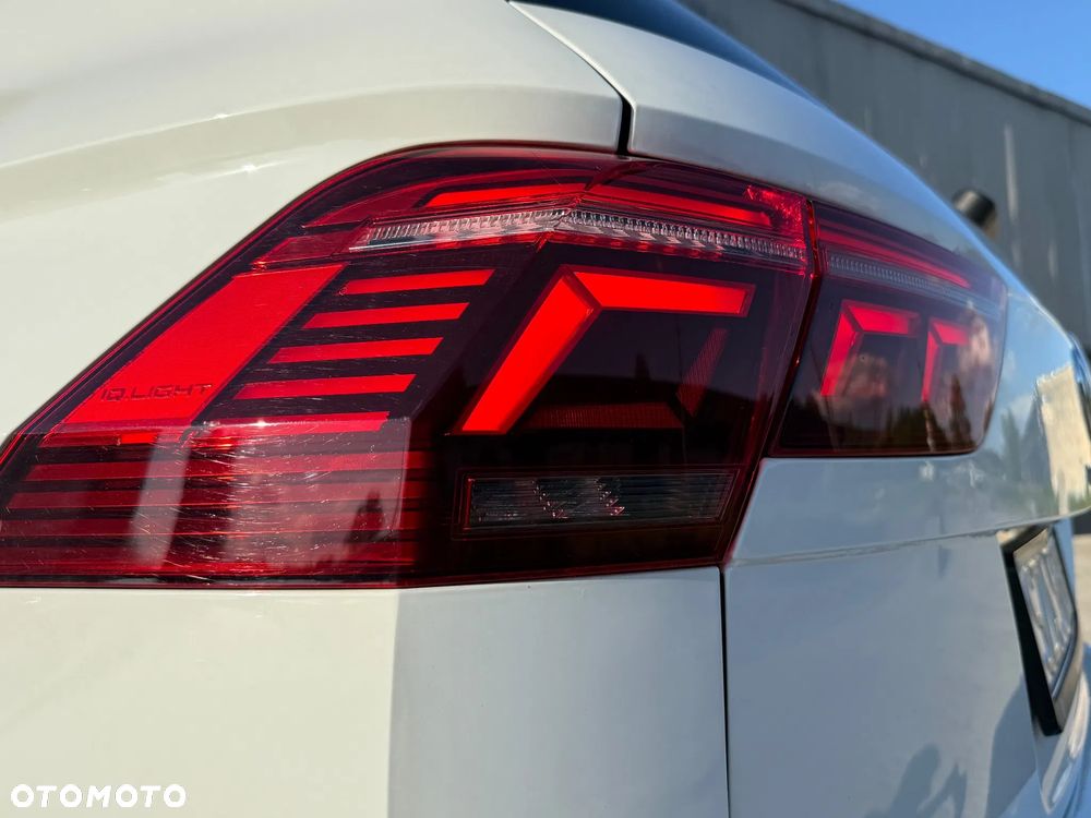 Volkswagen Tiguan 2.0 TDI SCR DSG Elegance - 25