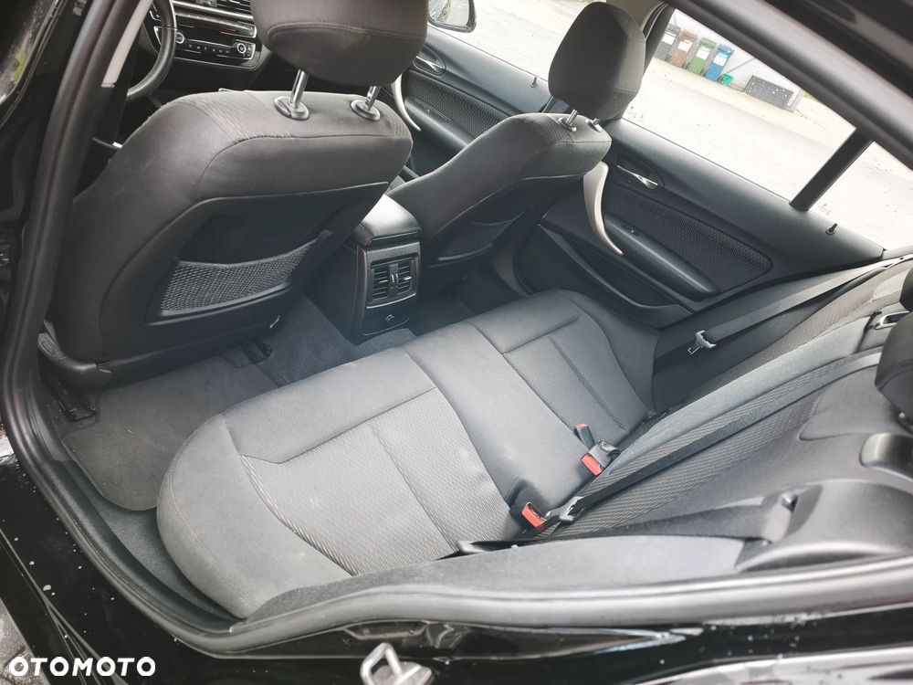 BMW Seria 1 118d Edition Metropolitan - 15