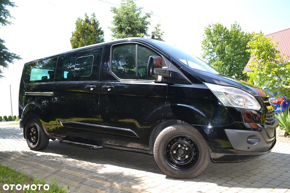 Ford Tourneo Custom 320 L2H1 VA Titanium - 3