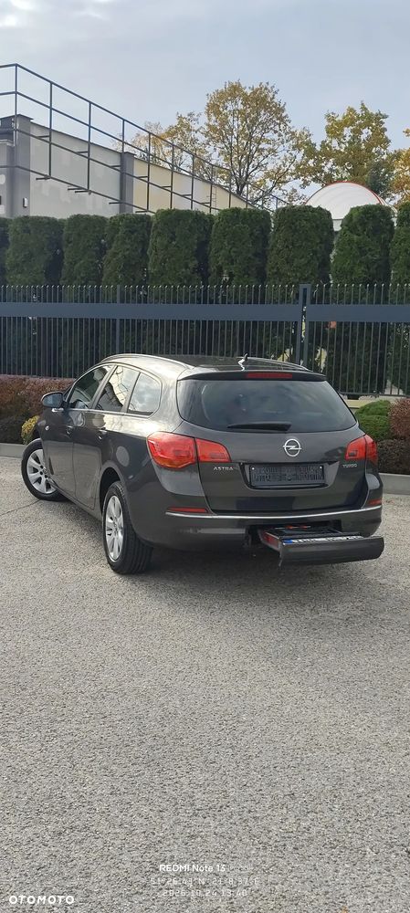Opel Astra - 14