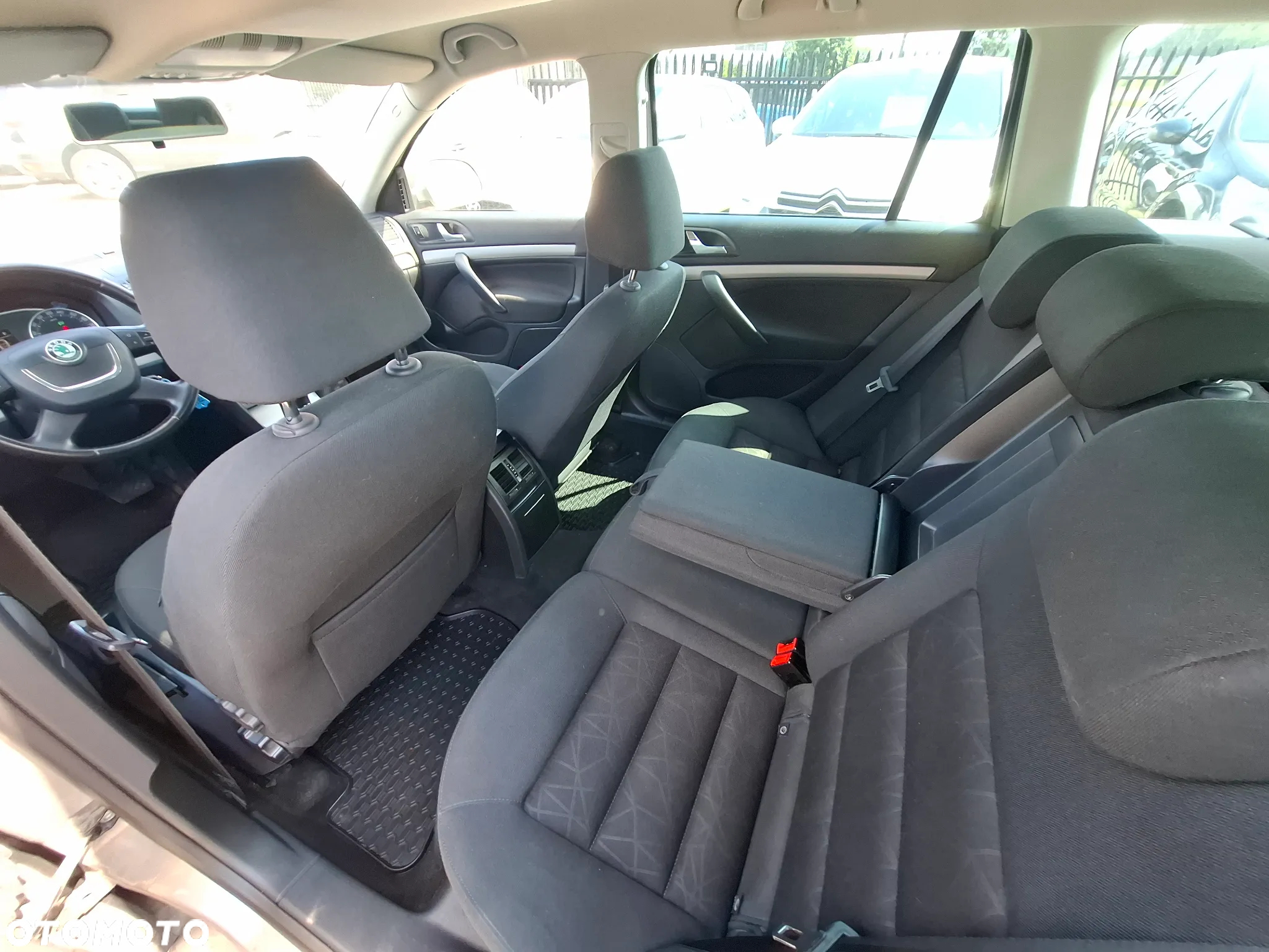 Skoda Octavia 1.4 TSI Family DSG - 15