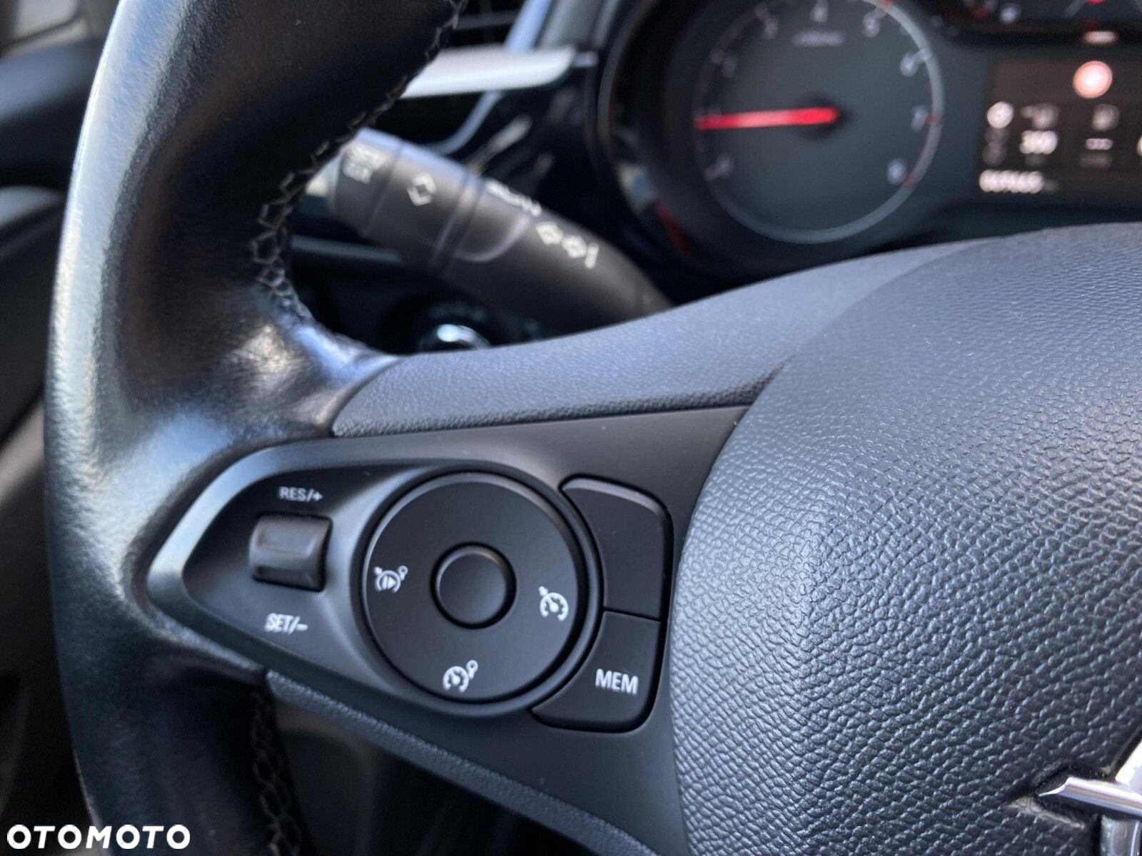 Opel Corsa 1.2 Business S&S - 15