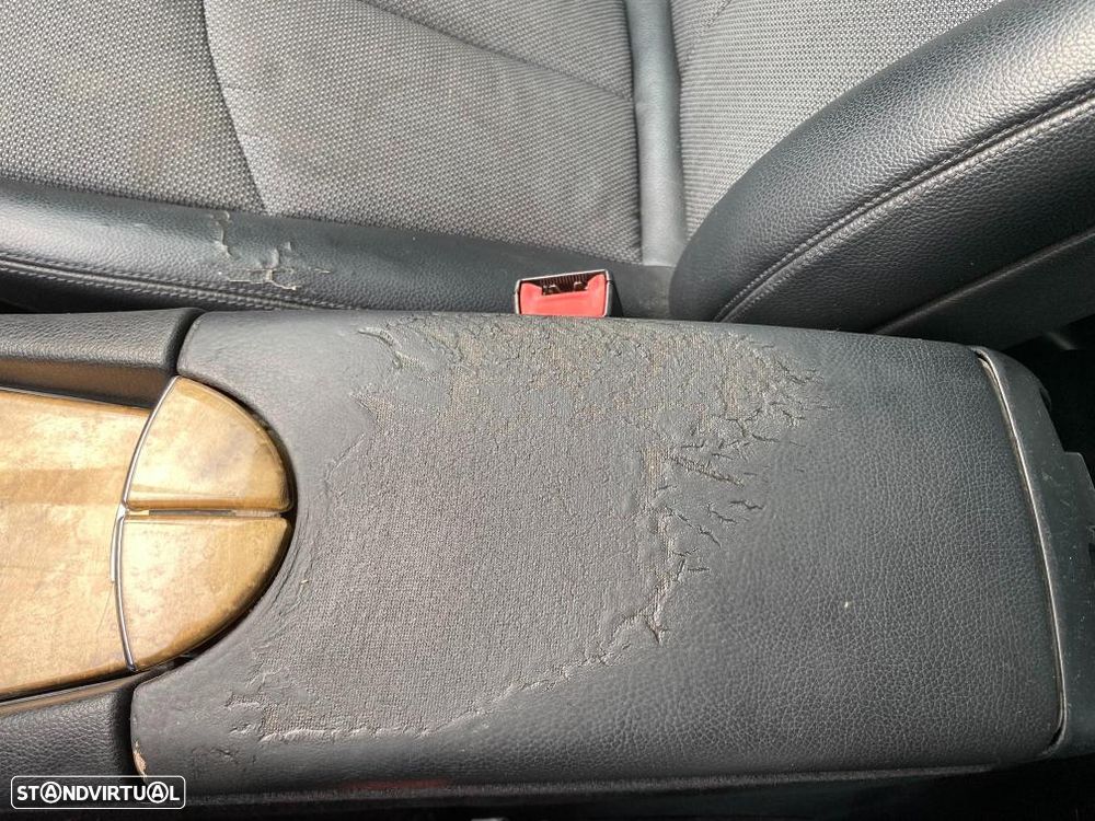 Mercedes-Benz E 220 CDI Avantgarde - 18