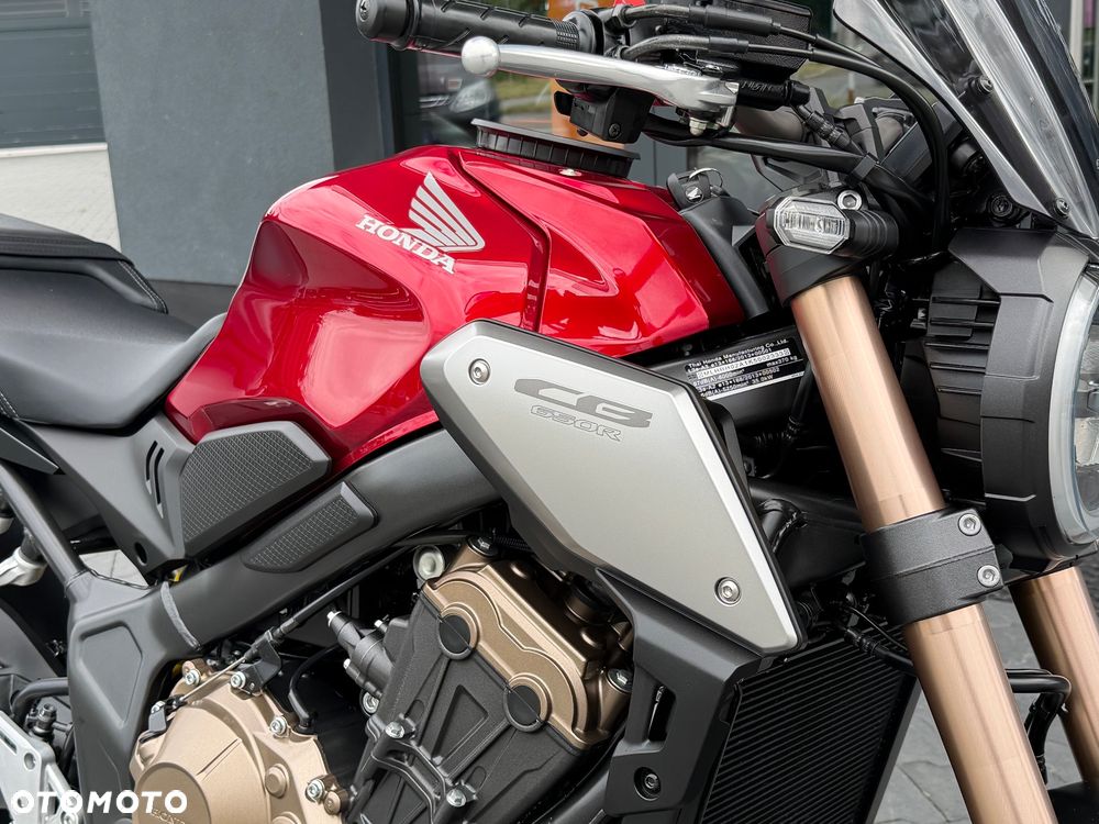 Honda CB - 18