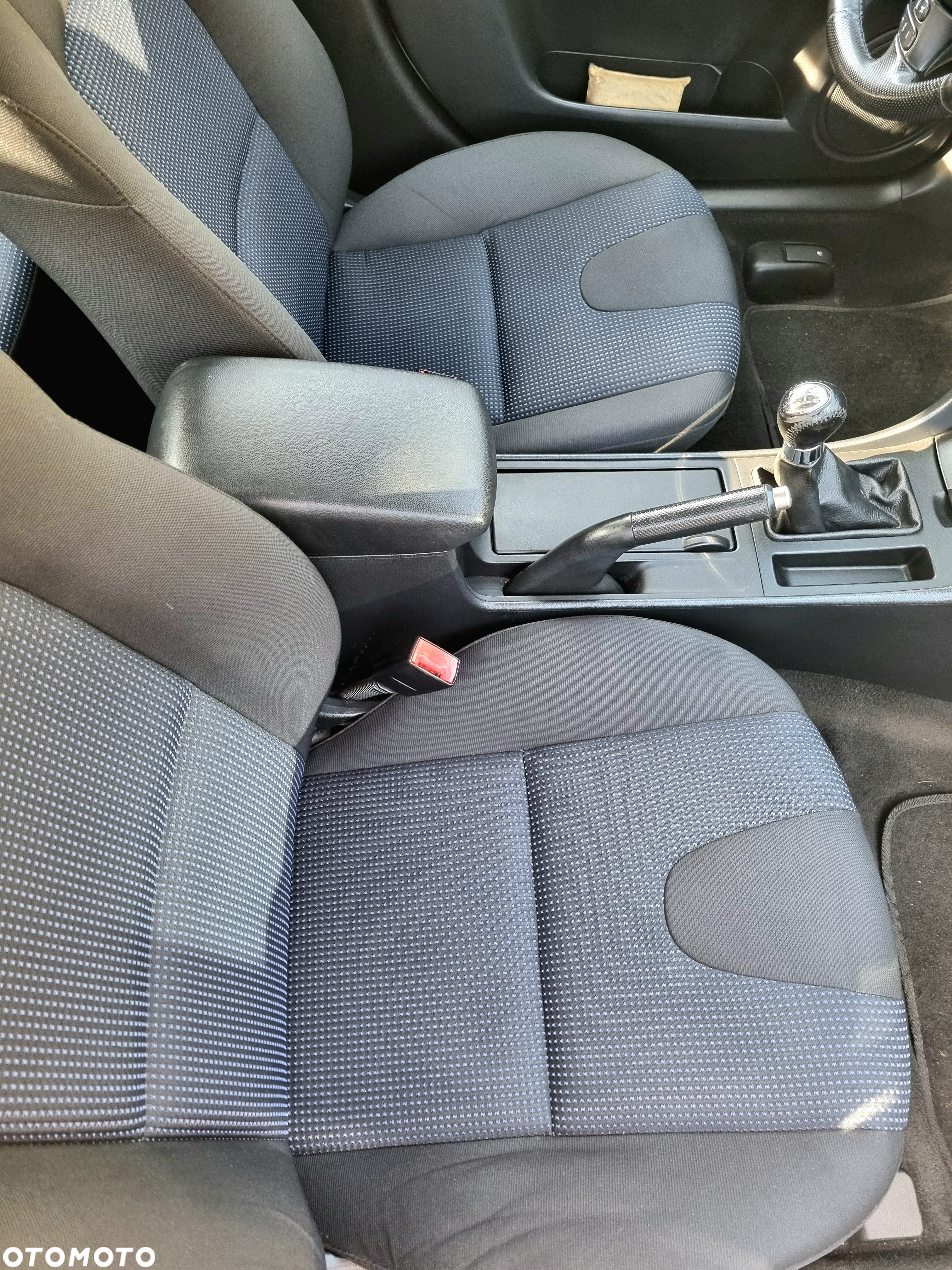 Mazda 3 1.6 16V Exclusive - 15