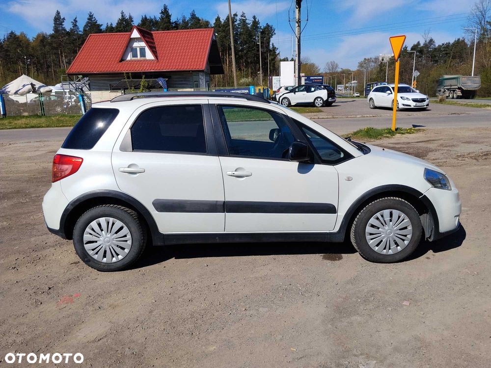 Suzuki SX4 - 3