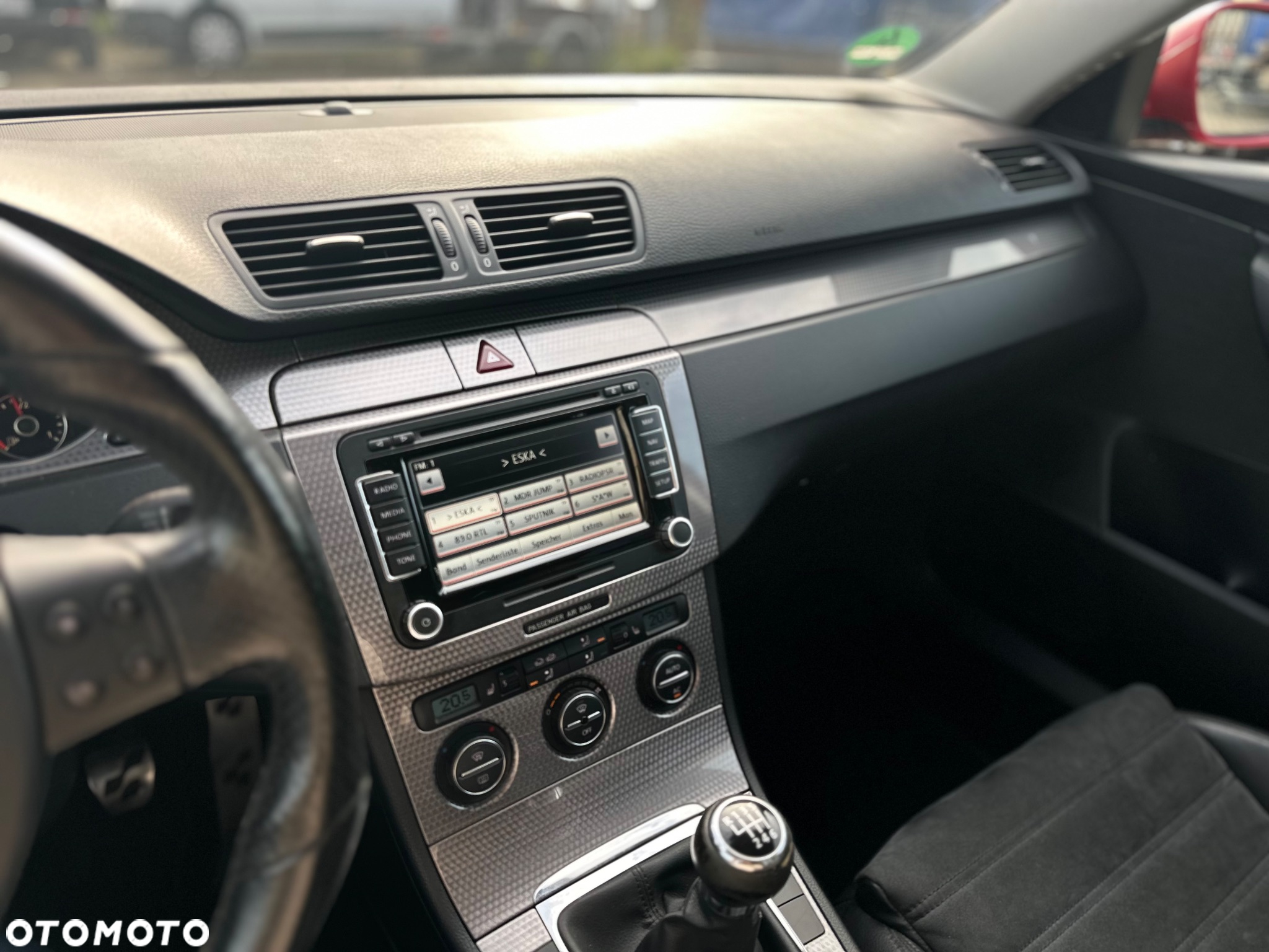 Volkswagen Passat Variant 2.0 TSI R-Line - 18