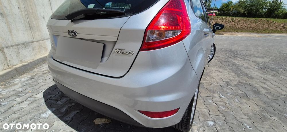 Ford Fiesta 1.25 Ambiente - 14