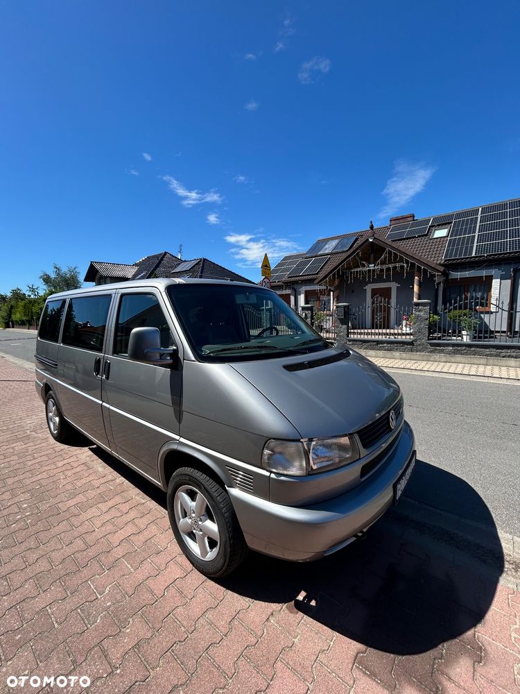 Volkswagen Multivan Standard - 8