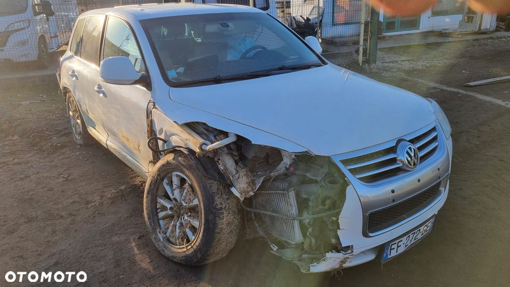 Volkswagen Touareg 5.0 V10 TDI DPF Automatik Exclusive Edition - 18