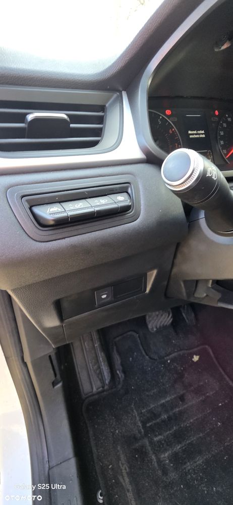 Renault Captur TCe Mild Hybrid 140 EDC GPF EVOLUTION - 17