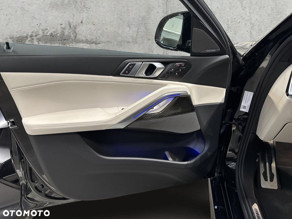 BMW X6 - 12