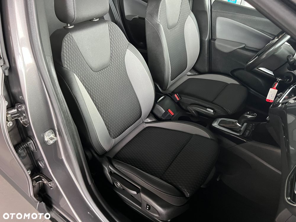 Opel Crossland X - 38