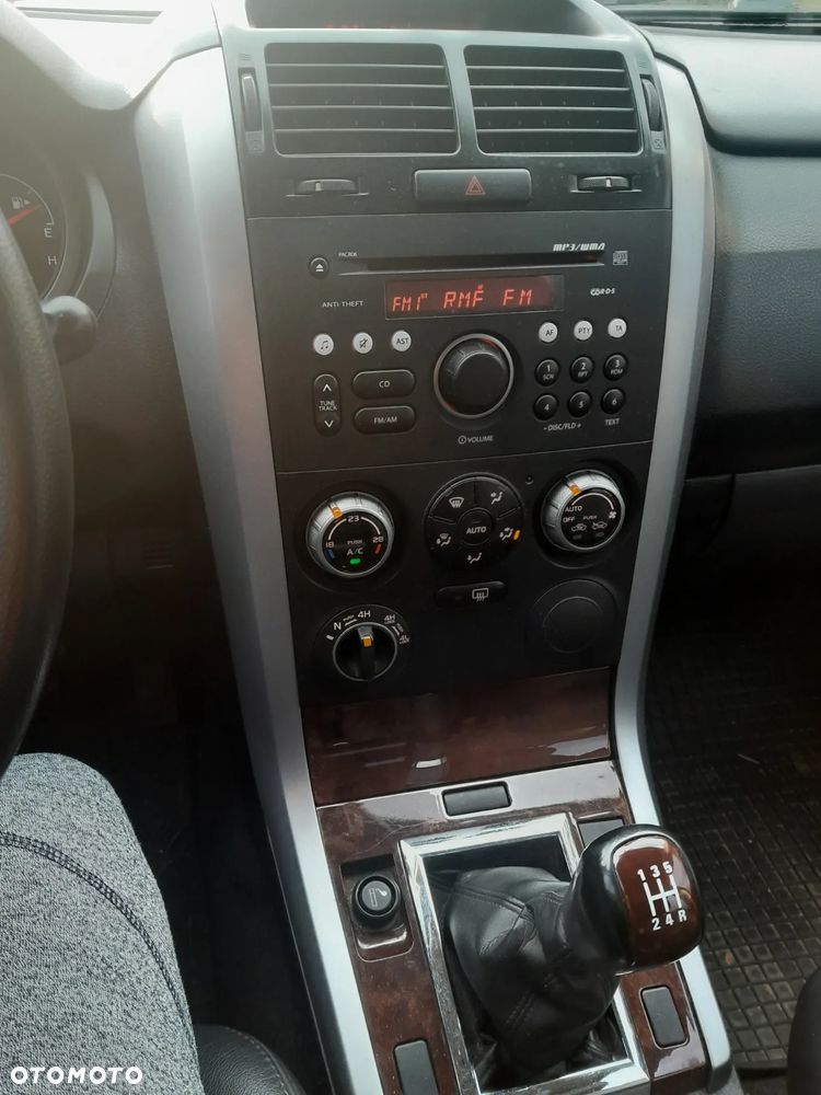 Suzuki Grand Vitara 1.9 DDiS - 5
